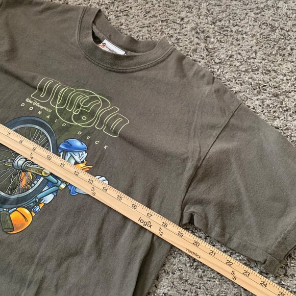 Vintage Disney Donald Duck Bike Graphic T-Shirt Kids XL Brown 100% Cotton - Picture 7 of 7